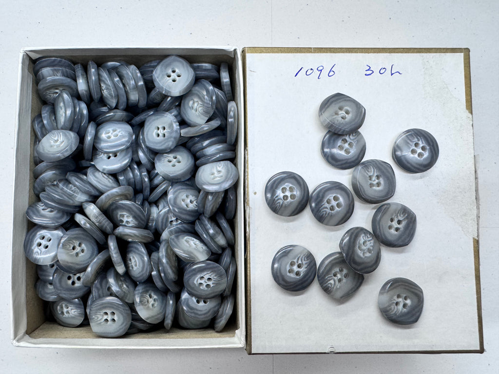 ASTRO Vintage Made in Italy 4-Hole Marbled Sewing Buttons – 24L, 30L & 32L – Wholesale Gross Boxes