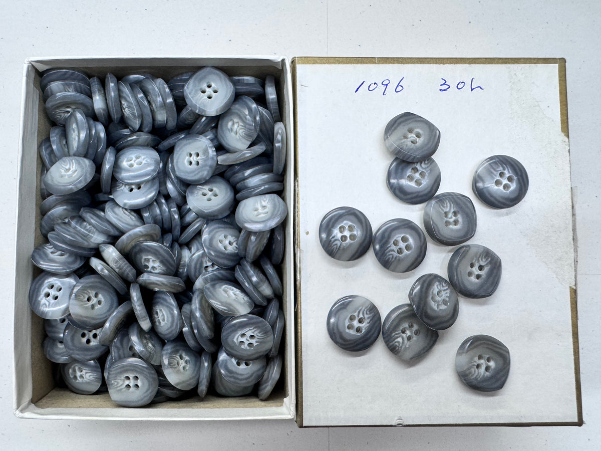 ASTRO Vintage Made in Italy 4-Hole Marbled Sewing Buttons – 24L, 30L & 32L – Wholesale Gross Boxes