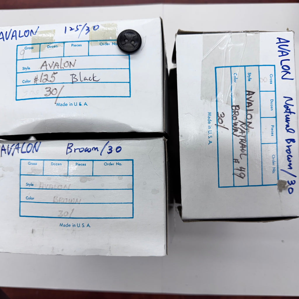 AVALON 30L 2-Hole Sewing Buttons – Black, Brown & Natural Brown – Wholesale Gross Boxes